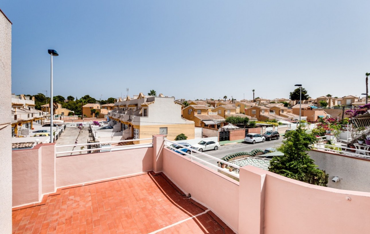 Sale - Townhouse - Torrevieja - Los balcones