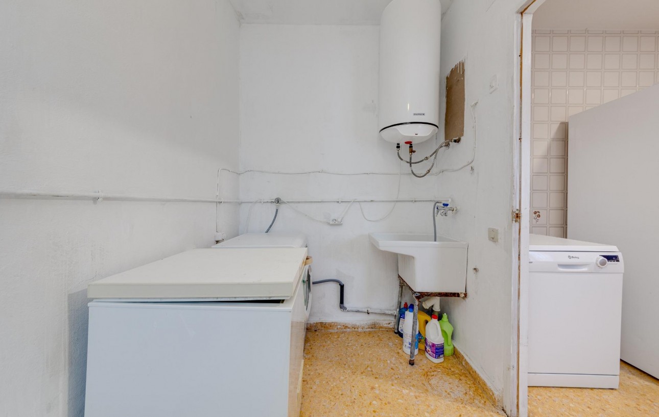Venta - Chalet - San Miguel de Salinas - Ciudad de las comunicaciones