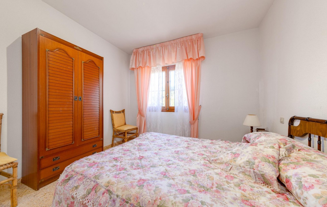 Venta - Chalet - San Miguel de Salinas - Ciudad de las comunicaciones