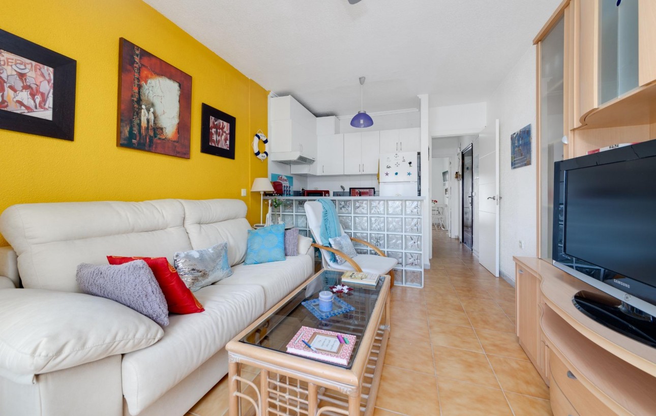 Venta - Apartamento - Torrevieja - Calas blanca