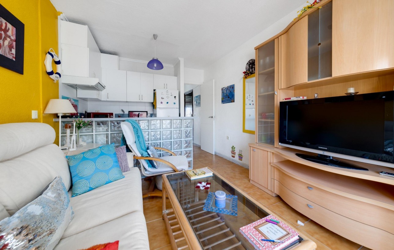 Venta - Apartamento - Torrevieja - Calas blanca
