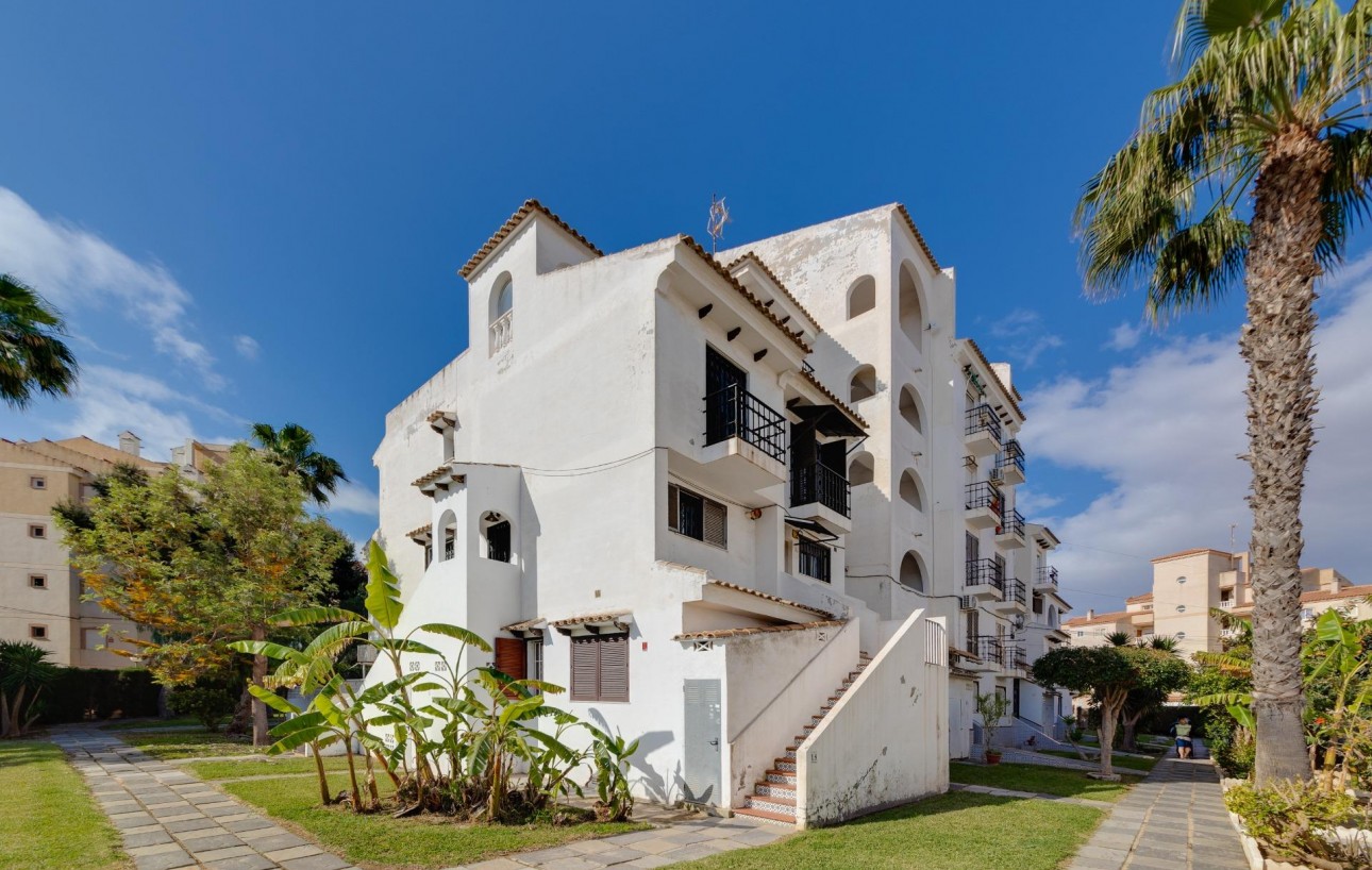 Venta - Apartamento - Torrevieja - Calas blanca