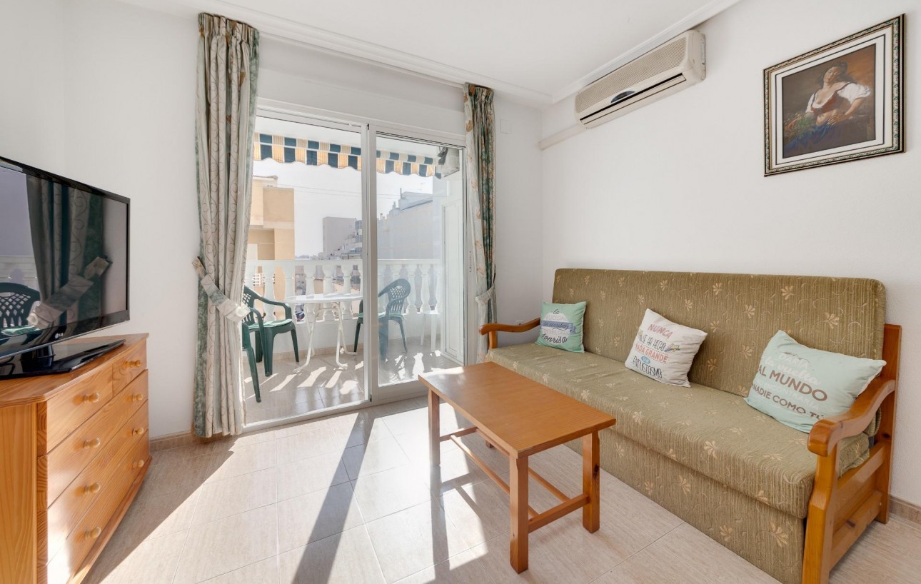 Resale - Lägenhet - Torrevieja - Centro