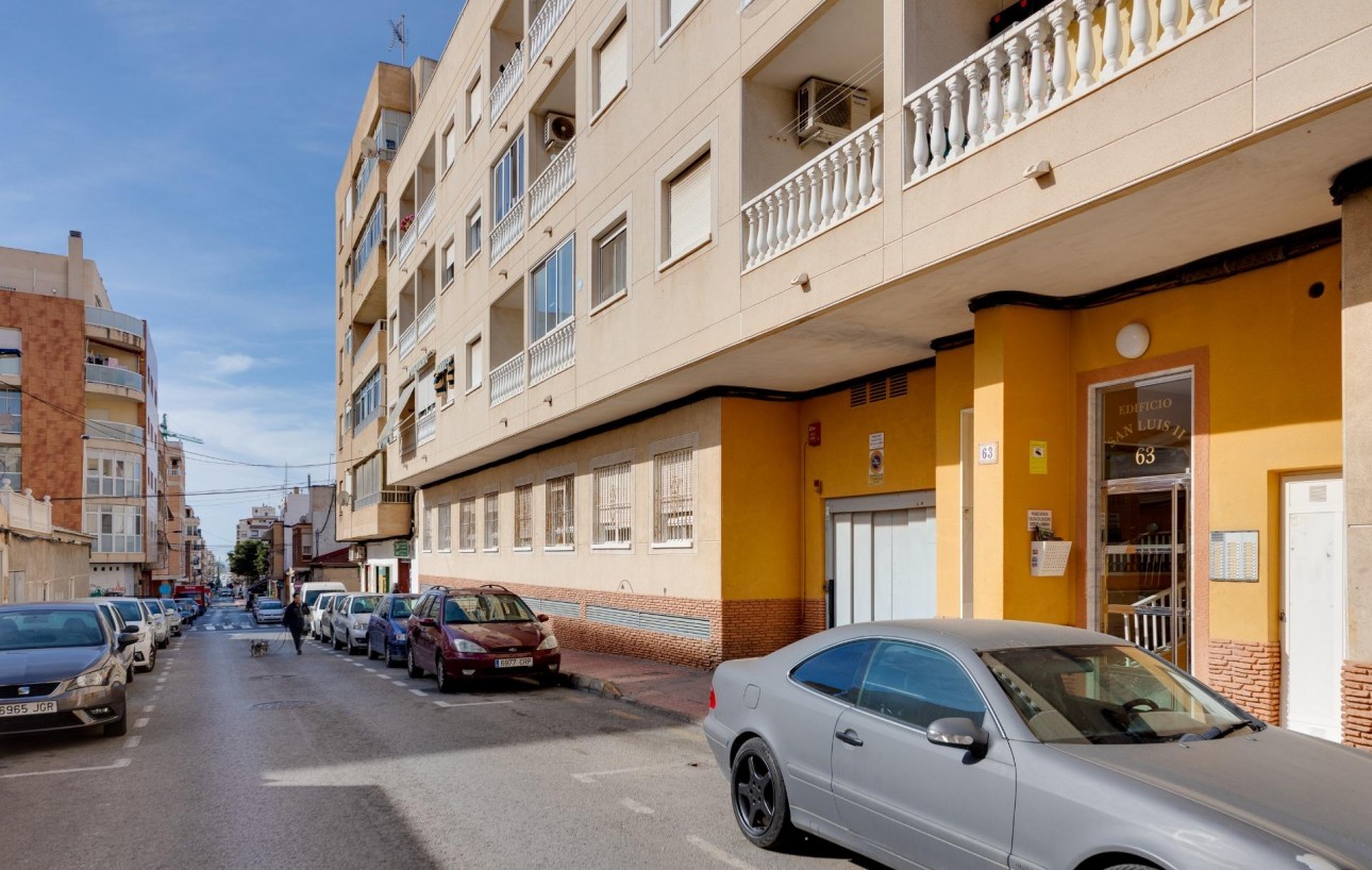 Resale - Wohnung - Torrevieja - Centro