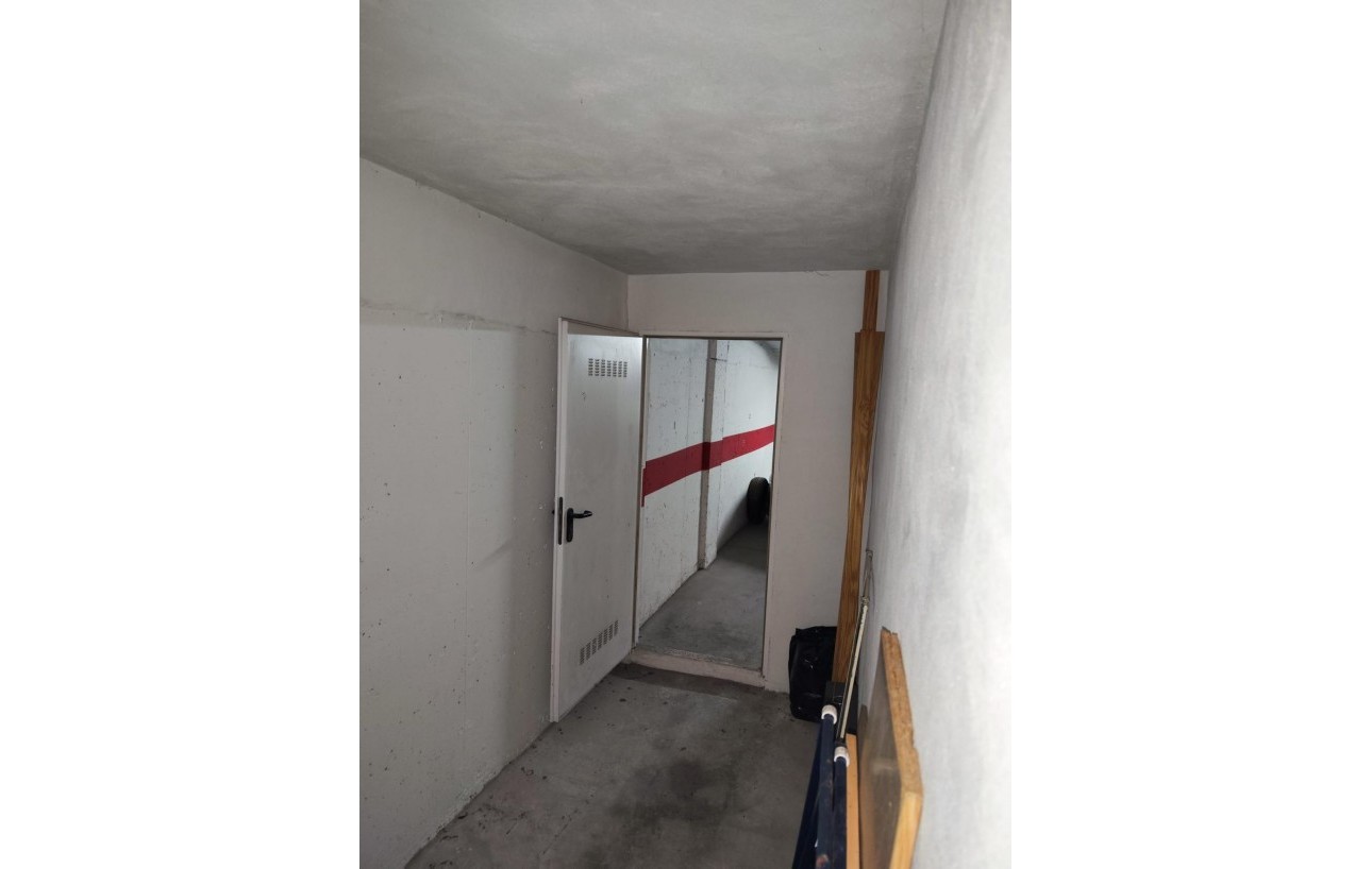 Resale - Garage - Torrevieja - Habaneras