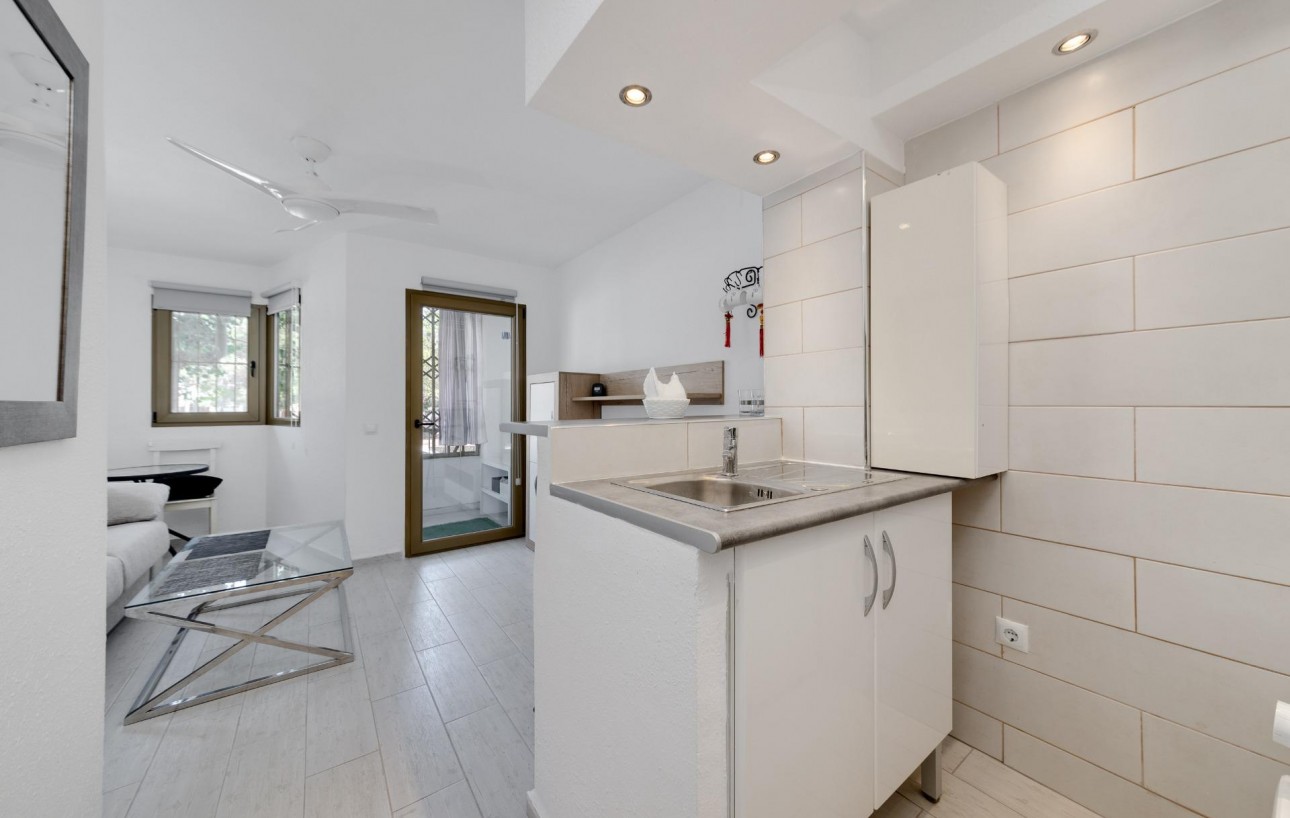 Resale - Studie - Torrevieja - Playa del cura