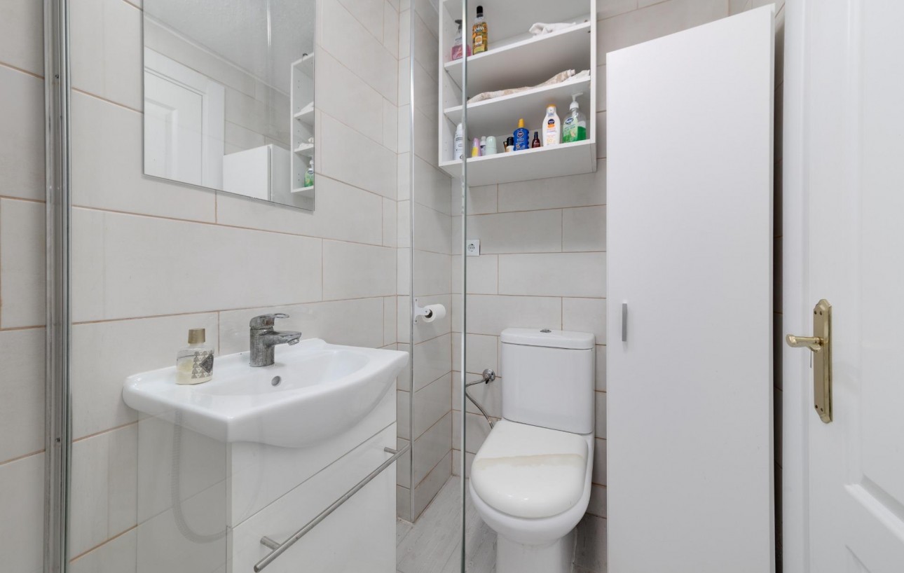 Resale - Studie - Torrevieja - Playa del cura