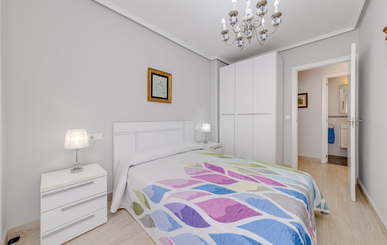 Venta - Apartamento - Torrevieja - Playa del cura