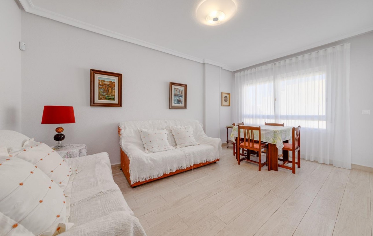 Venta - Apartamento - Torrevieja - Playa del cura