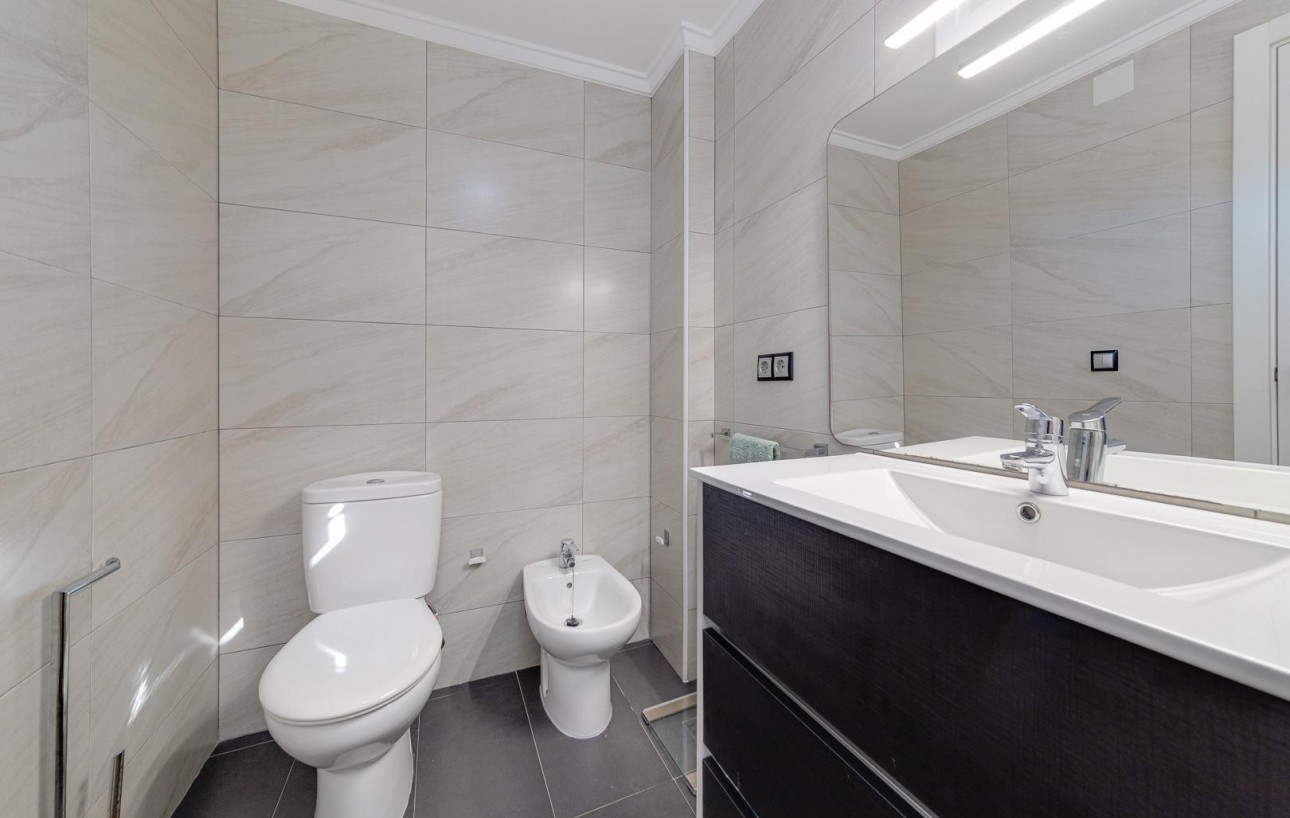 Venta - Apartamento - Torrevieja - Playa del cura