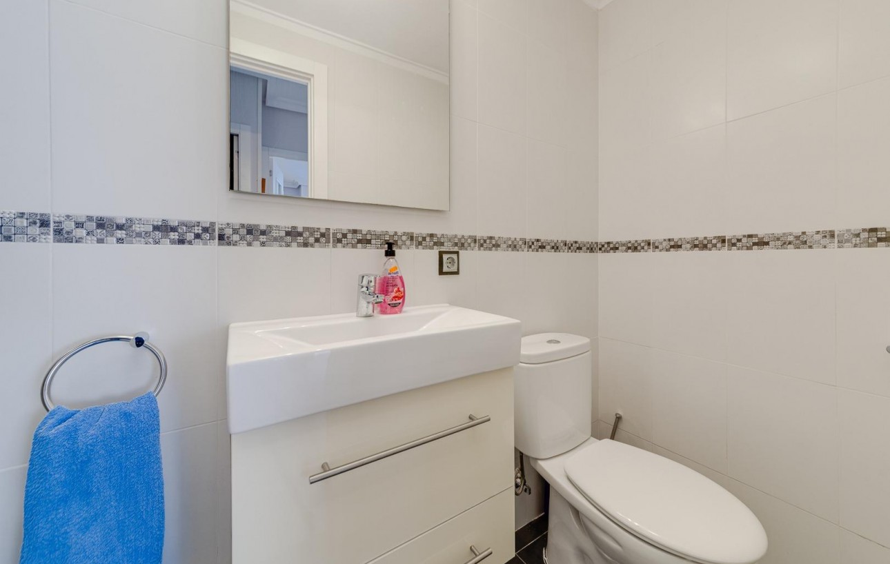 Venta - Apartamento - Torrevieja - Playa del cura