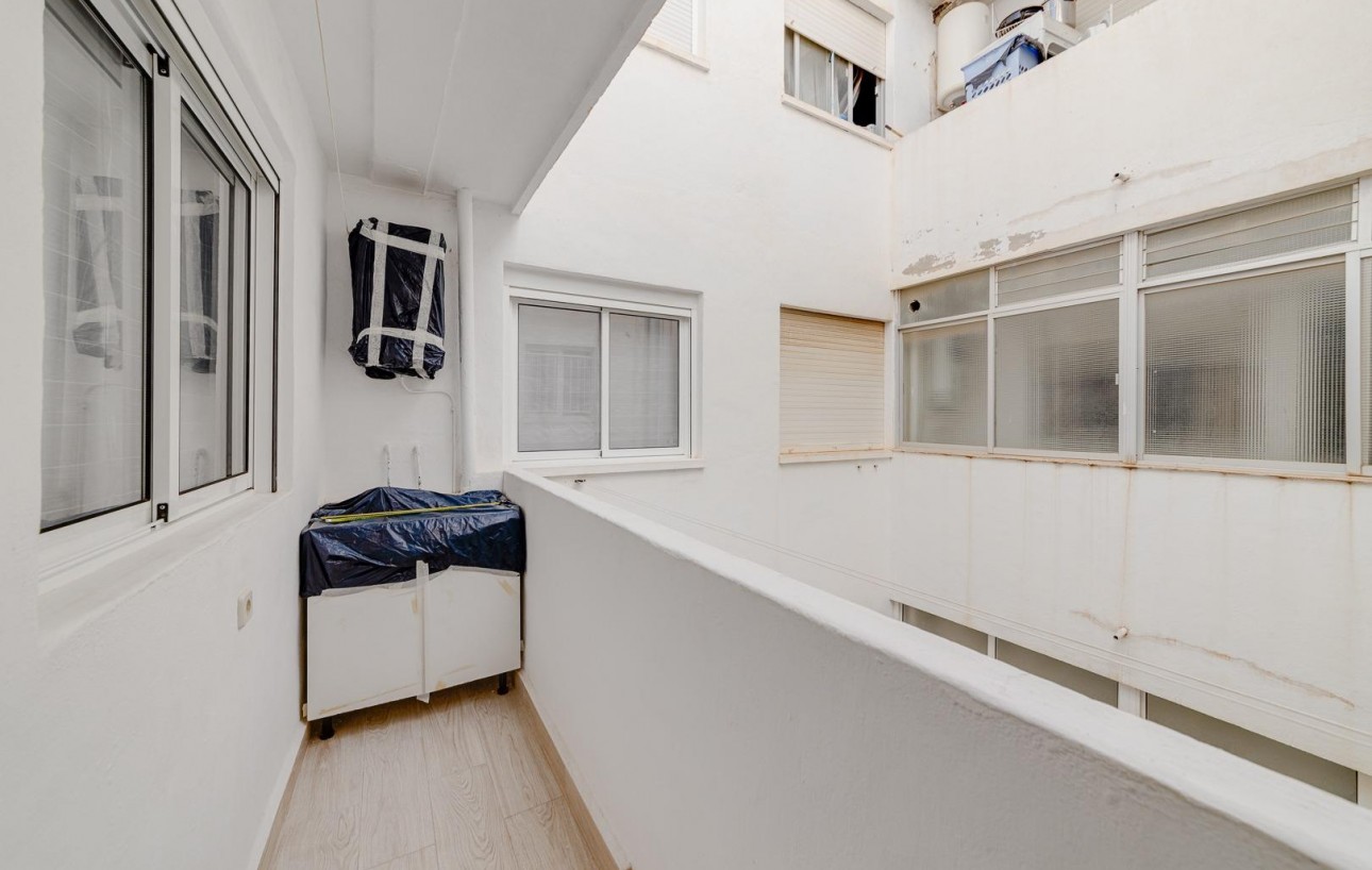 Venta - Apartamento - Torrevieja - Playa del cura