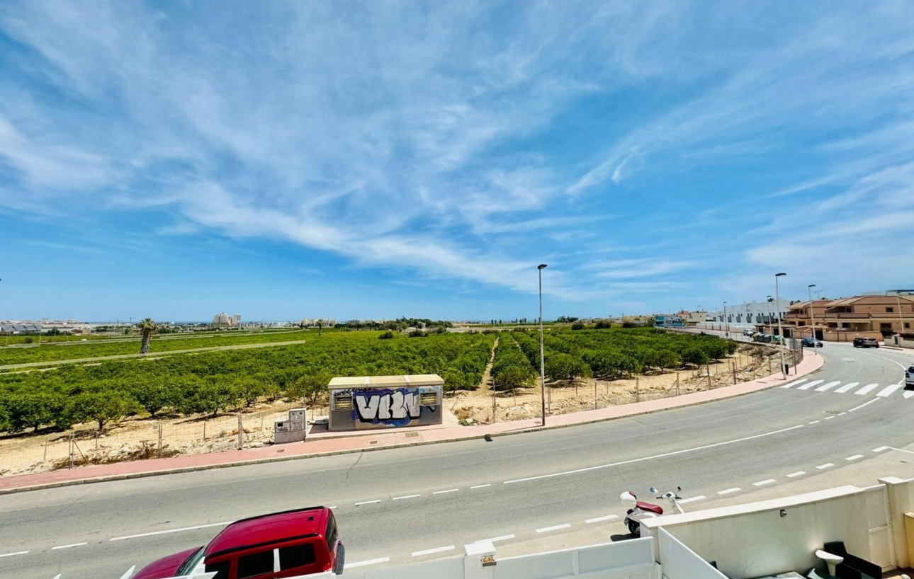 Venta - Chalet - Torrevieja - Los altos