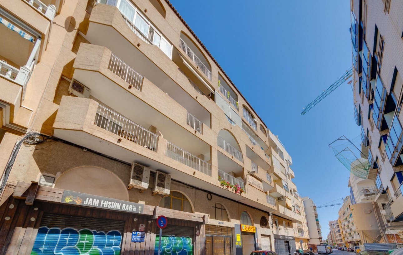 Sale - Apartment - Torrevieja - Playa de los locos