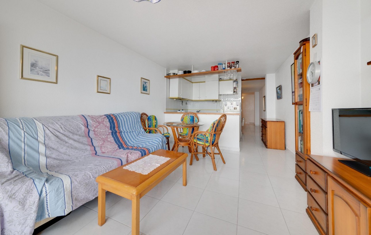 Sale - Apartment - Torrevieja - Playa de los locos