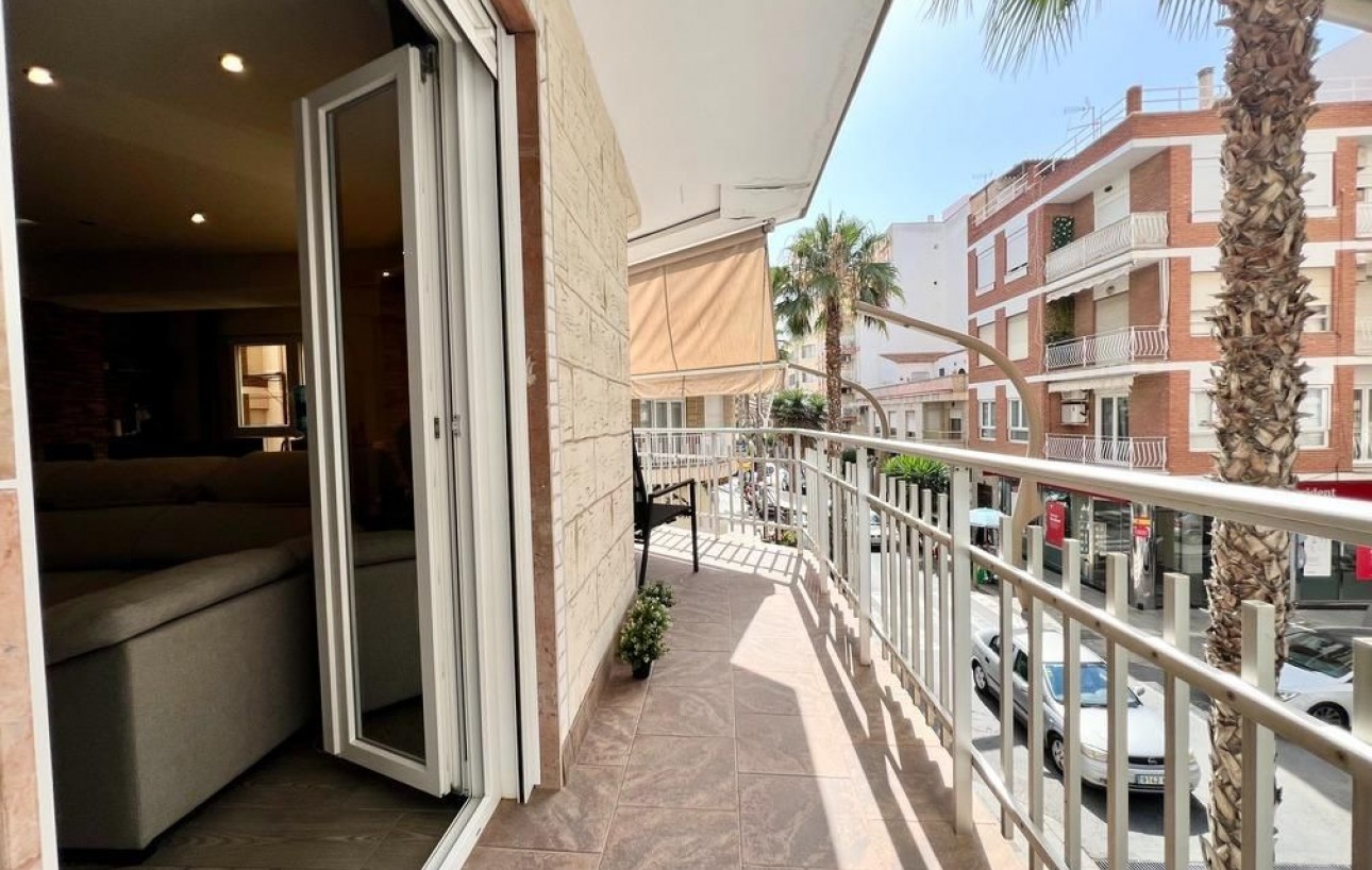 Venta - Apartamento - Torrevieja - torrevieja