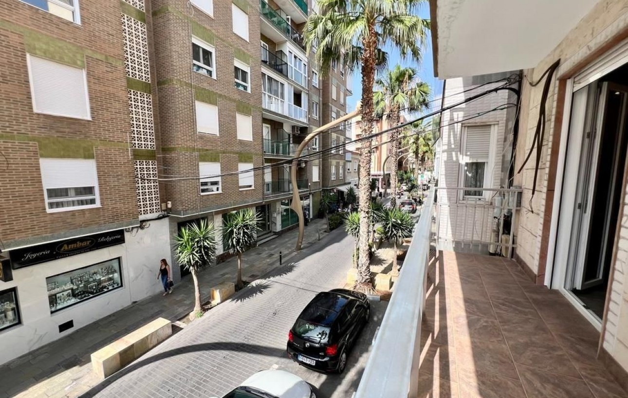 Venta - Apartamento - Torrevieja - torrevieja