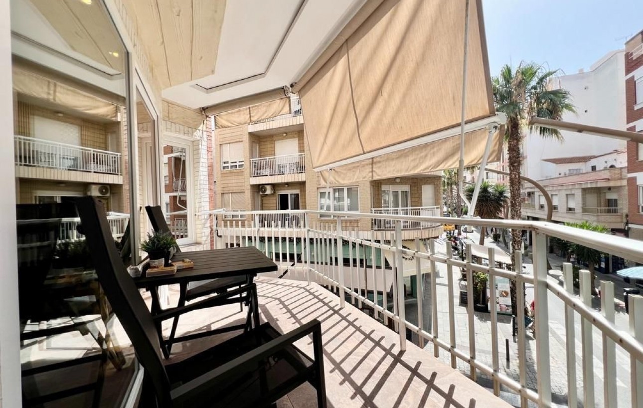 Sale - Apartment - Torrevieja - torrevieja