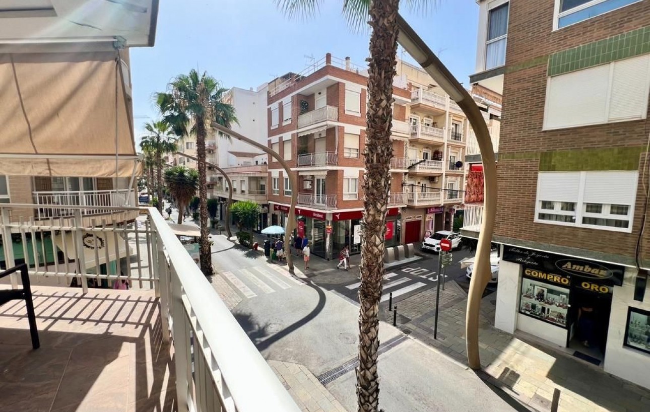 Sale - Apartment - Torrevieja - torrevieja