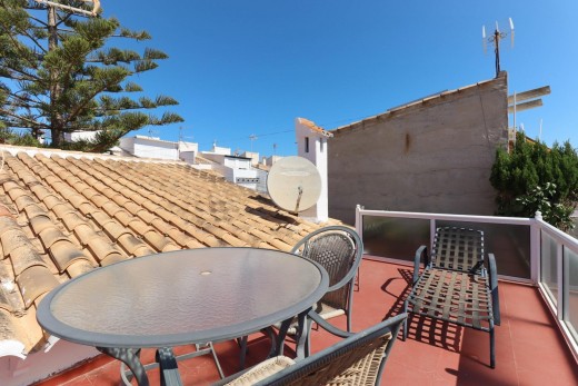 Resale - Villa - Torrevieja - Los altos