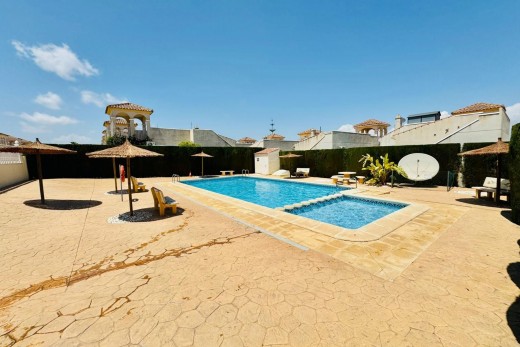 Sale - Chalet - Rojales - Pueblo