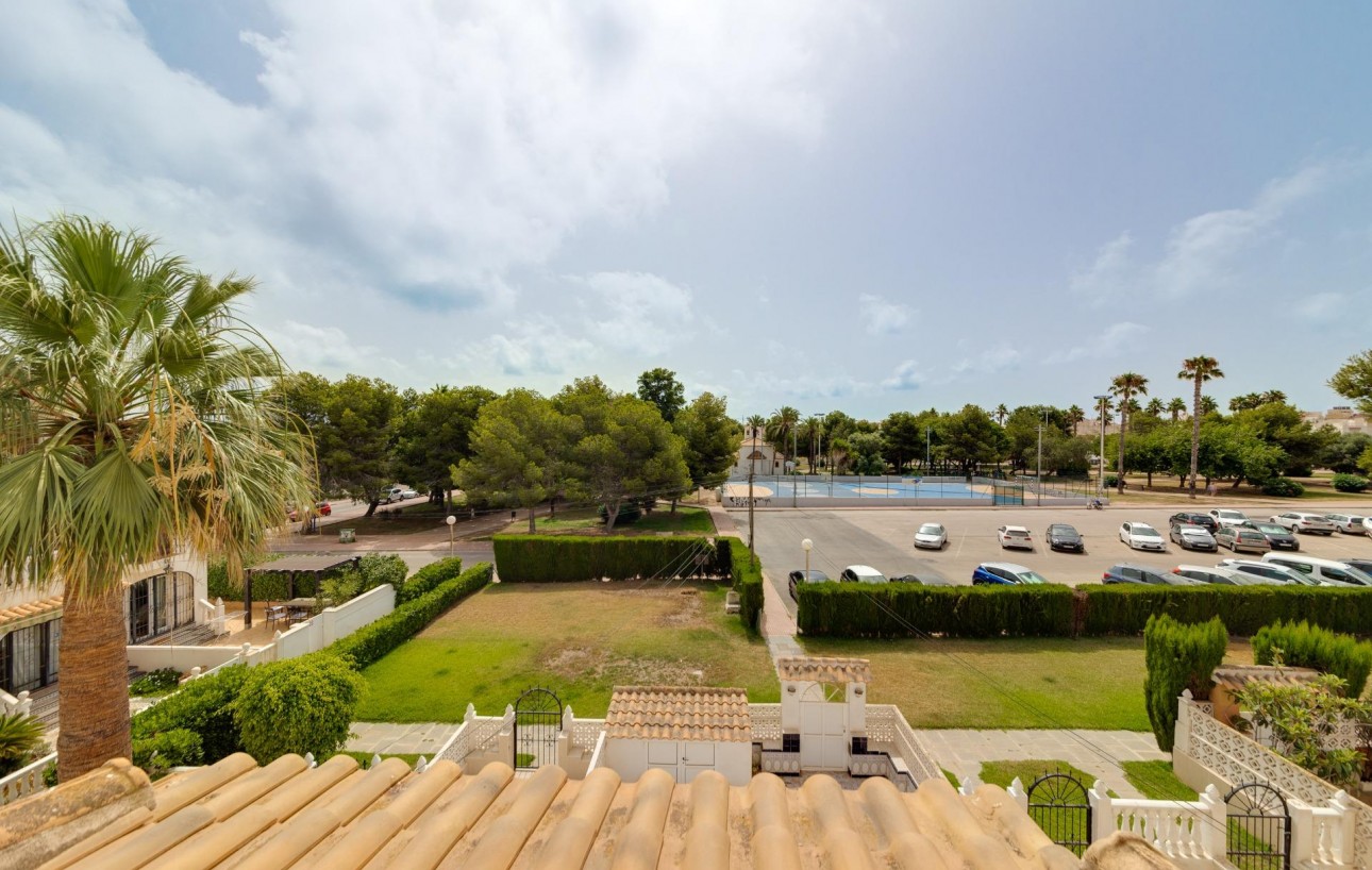 Venta - Apartamento - Torrevieja - Calas blanca