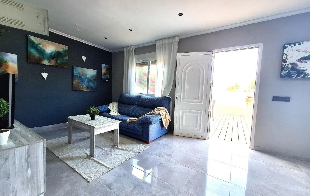 Sale - Bungalow - Torrevieja - San luis