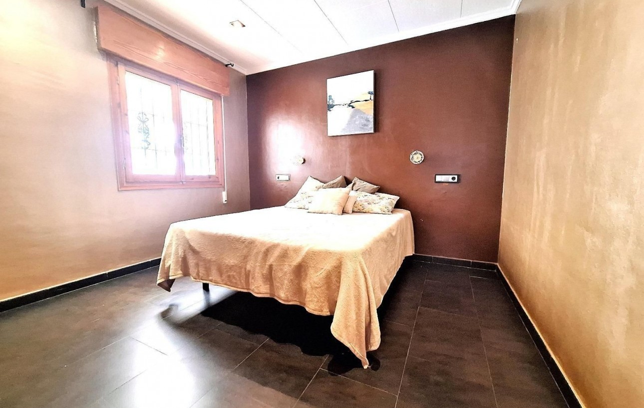 Venta - Bungalow - Torrevieja - San luis