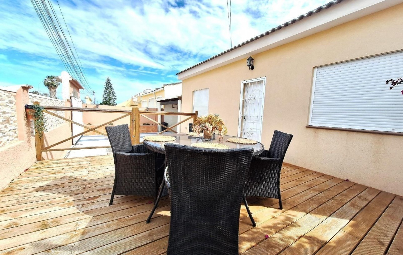 Venta - Bungalow - Torrevieja - San luis