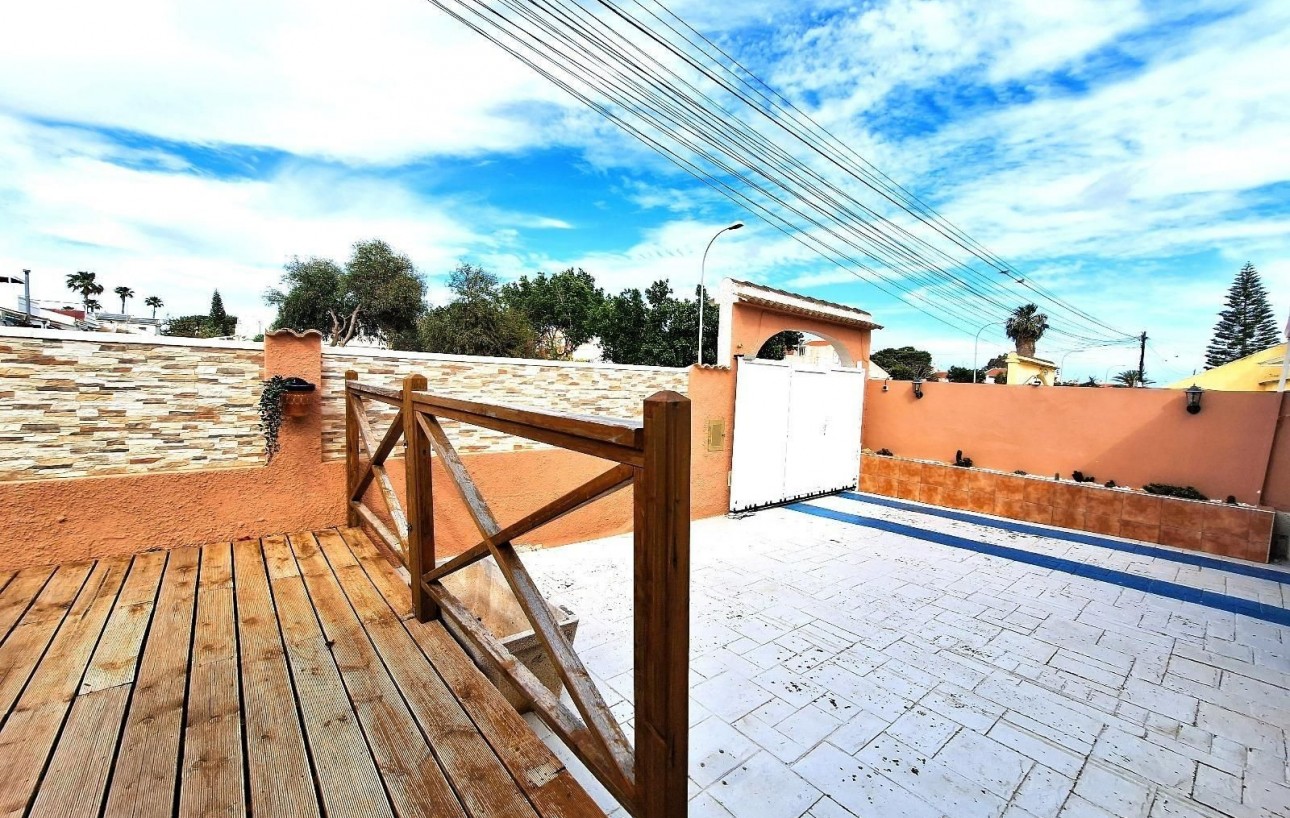 Sale - Bungalow - Torrevieja - San luis