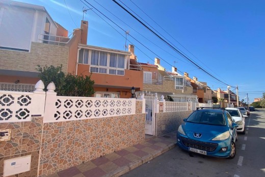 Sale - Townhouse - Torrevieja - Los Frutales