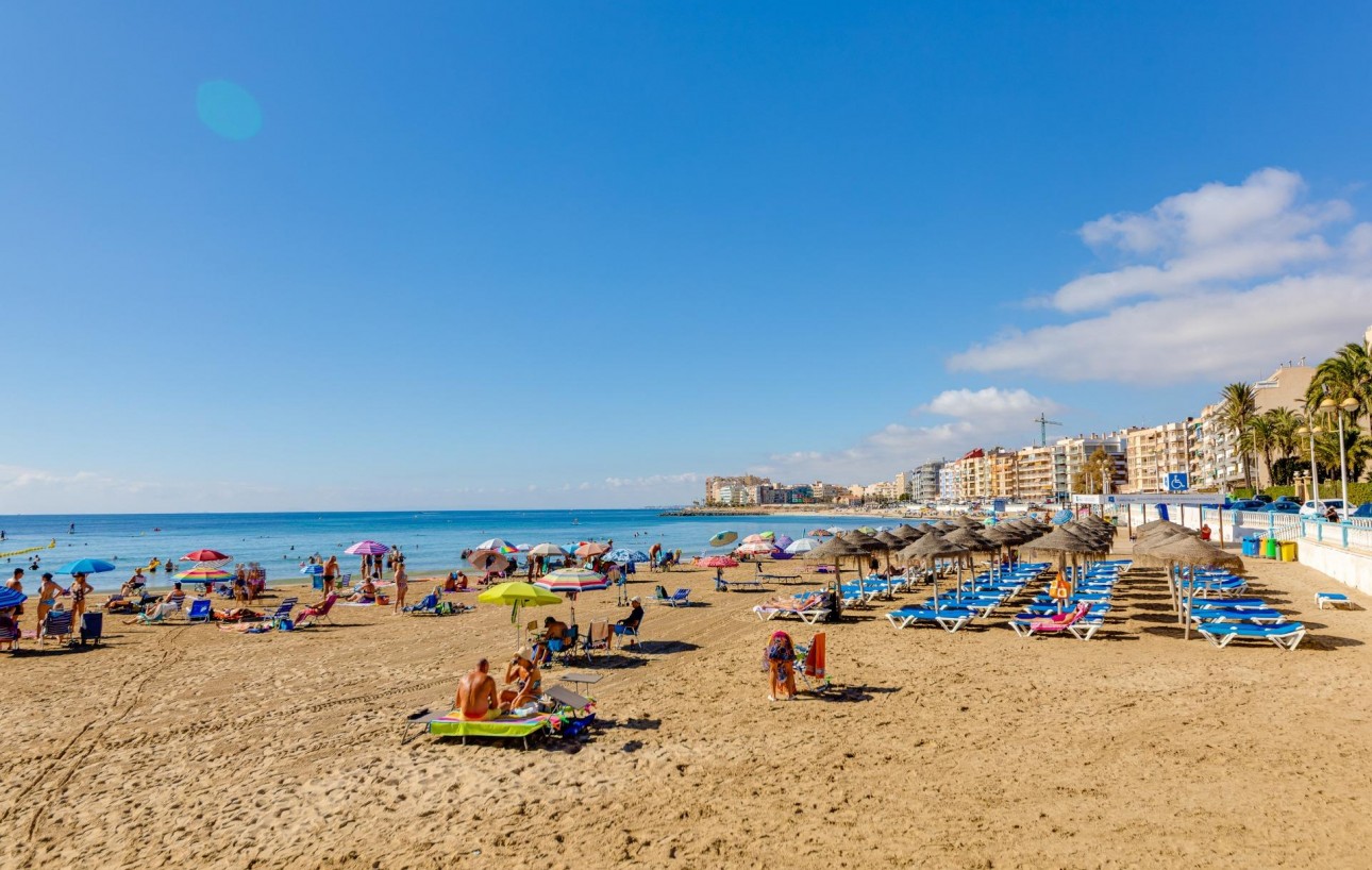 Revente - Chalet - Torrevieja - Playa de los locos