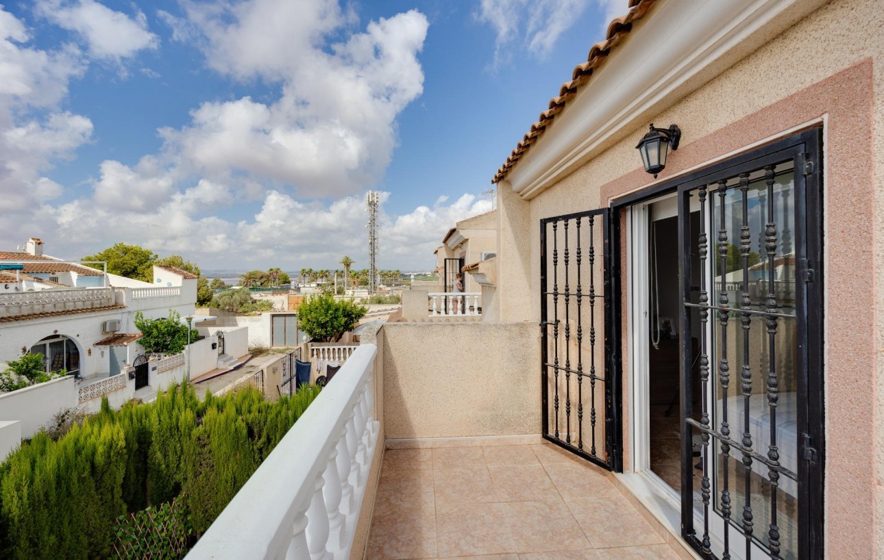 Venta - Chalet - Torrevieja - San luis