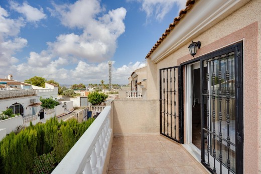 Sale - Chalet - Torrevieja - San luis