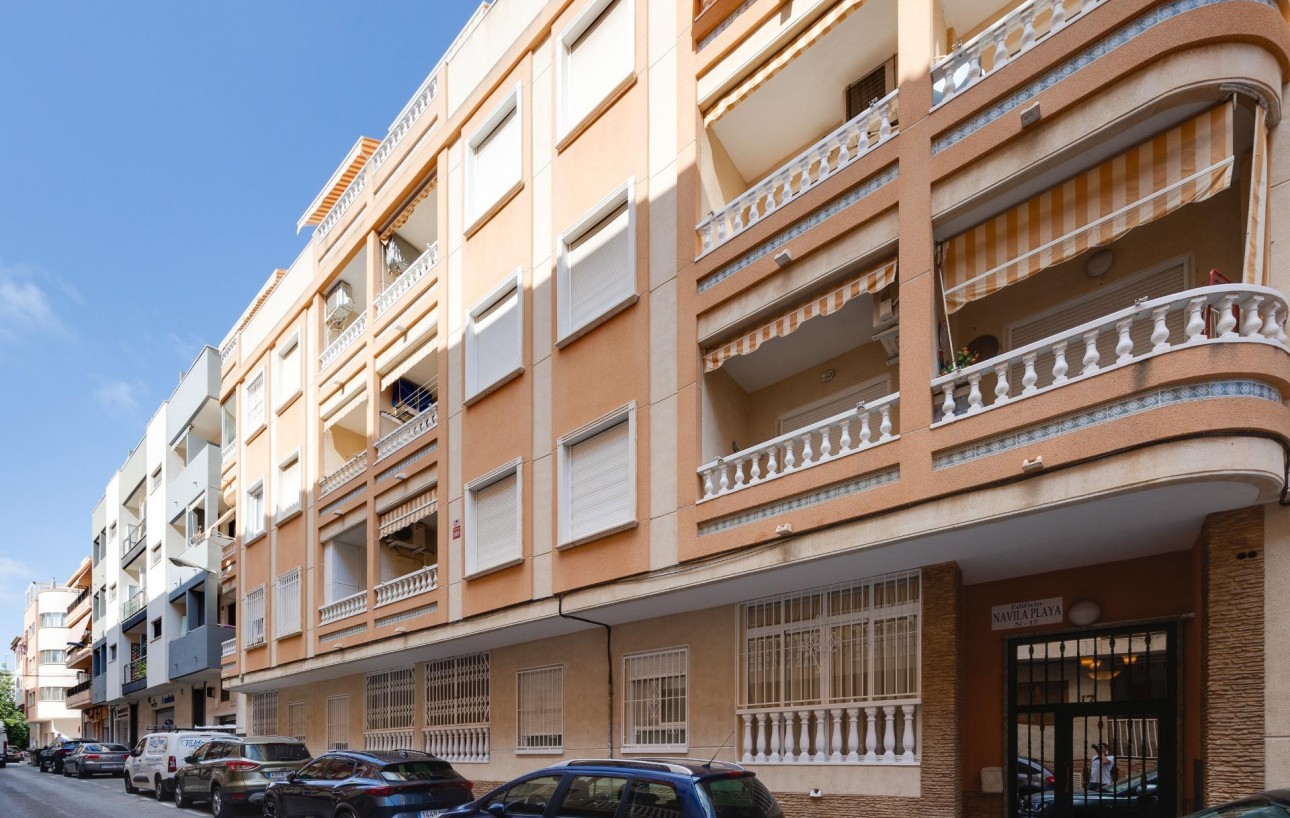 Sale - Apartment - Torrevieja - Playa de los locos