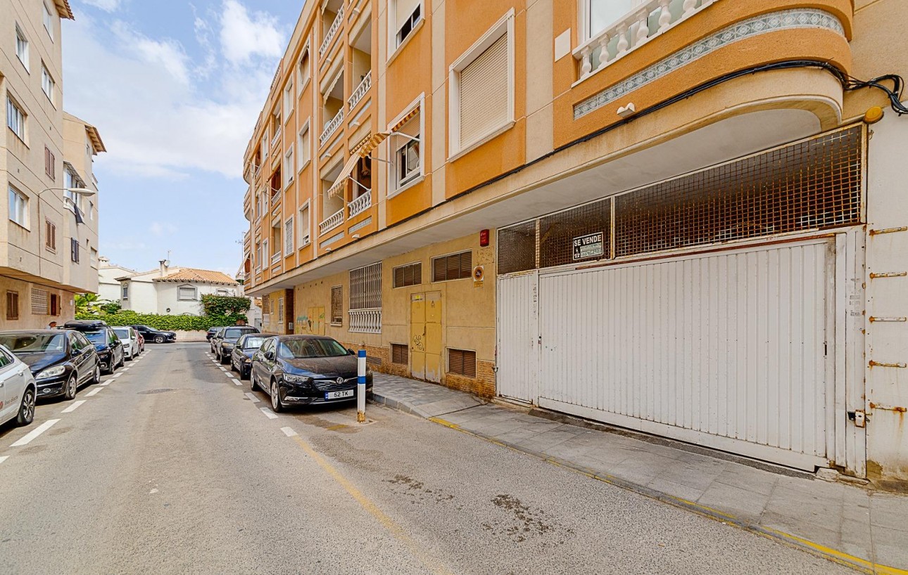 Sale - Apartment - Torrevieja - Playa de los locos