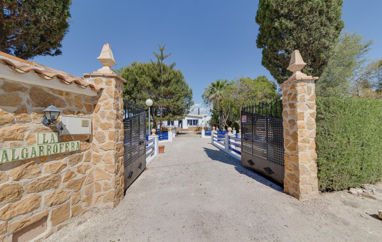 Resale - Chalet - Orihuela - Correntías Bajas