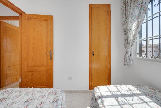 Sale - Chalet - Torrevieja - Torreblanca