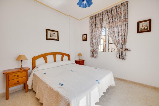 Sale - Chalet - Torrevieja - Torreblanca