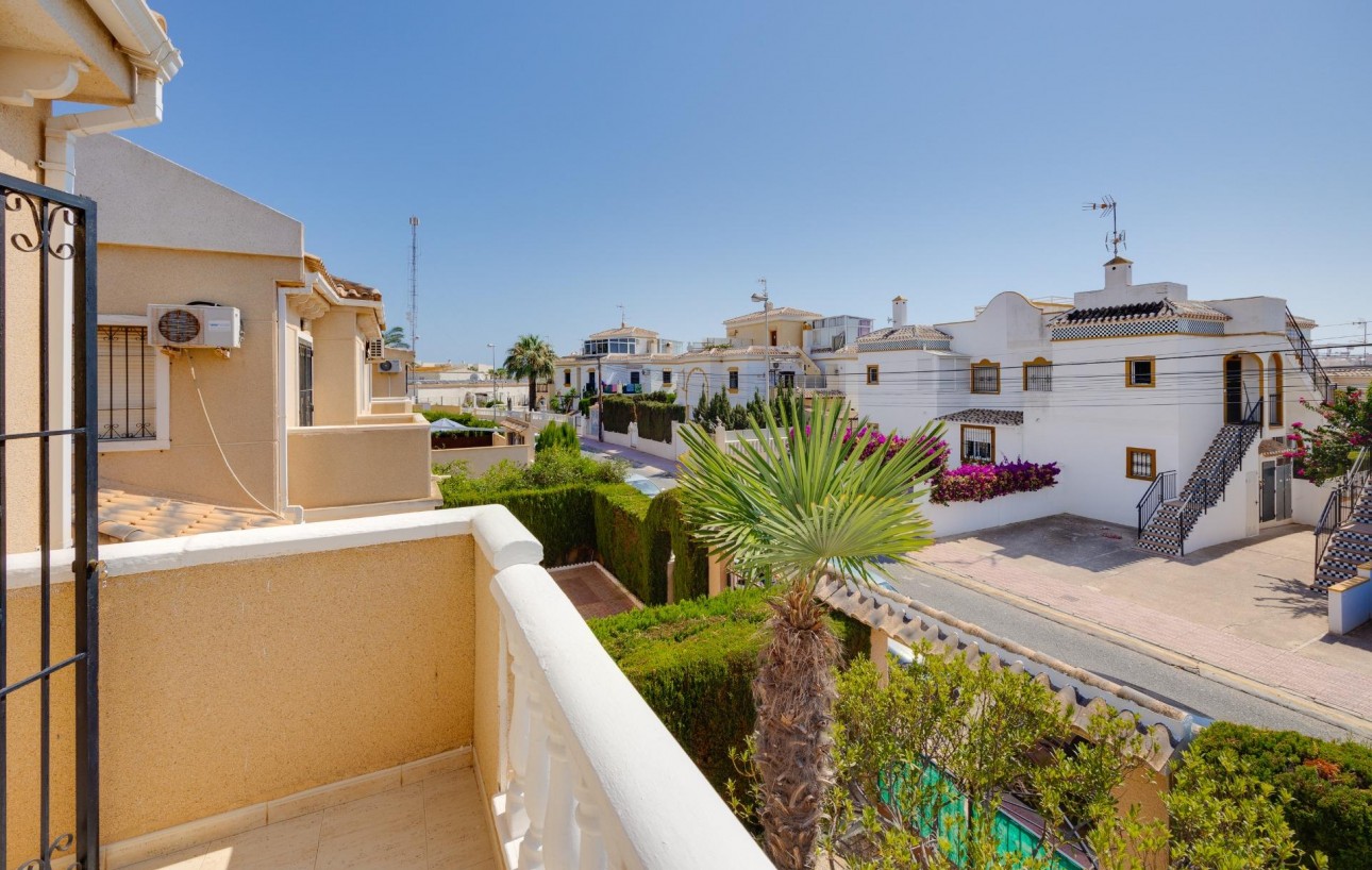 Sale - Chalet - Torrevieja - Torreblanca