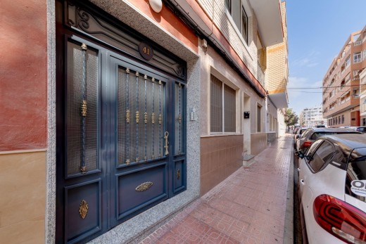 Resale - Wohnung - Torrevieja - Playa del cura