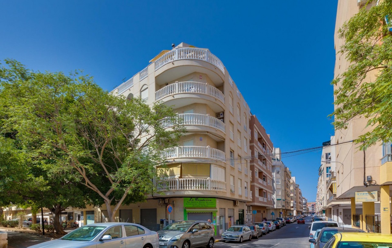 Resale - Wohnung - Torrevieja - Acequion