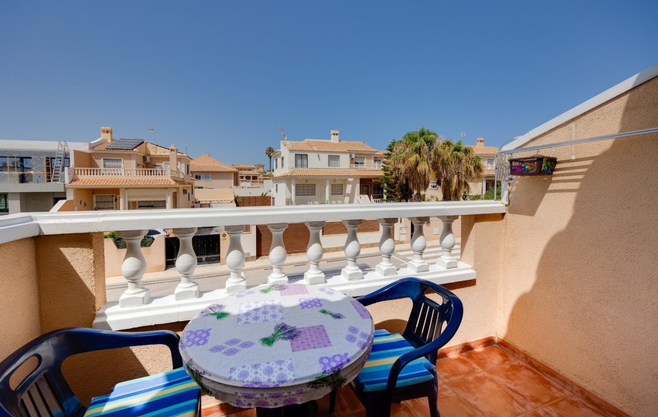 Sale - Bungalow Planta Alta - Torrevieja - Aguas nuevas 1