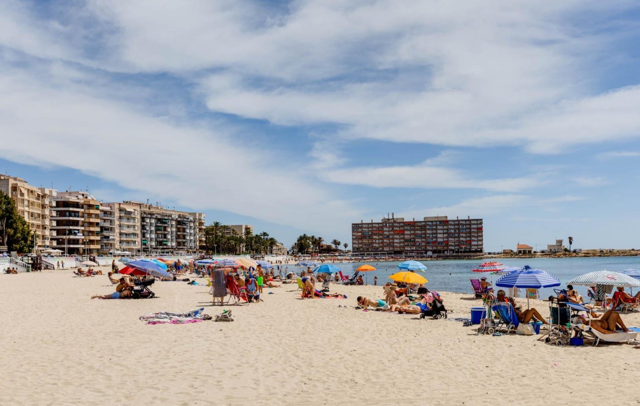 Resale - Wohnung - Torrevieja - Playa de los locos