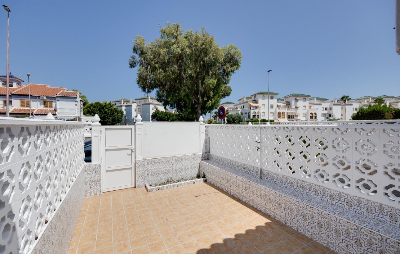 Sale - Townhouse - Torrevieja - Torre la mata