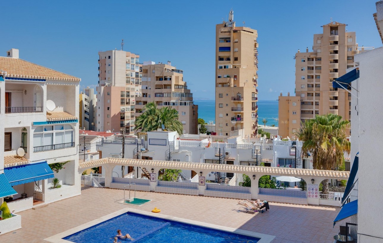 Resale - Lägenhet - Torrevieja - La Mata