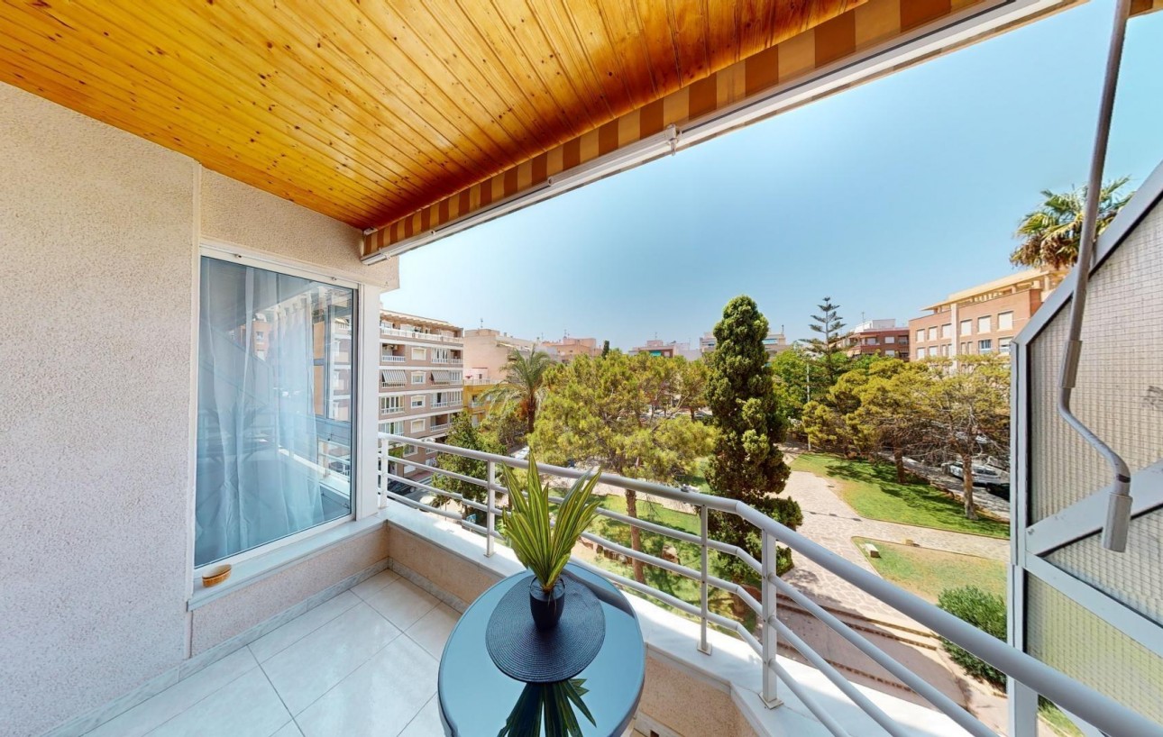 Sale - Apartment - Torrevieja - Playa del cura