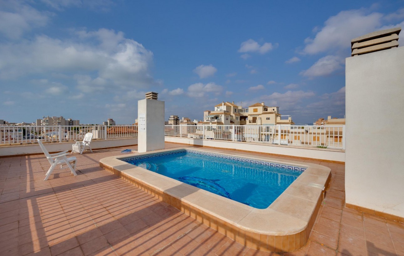 Sale - Apartment - Torrevieja - Playa de los locos