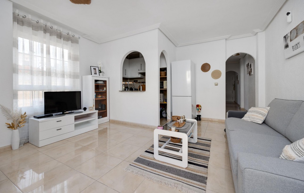 Sale - Apartment - Torrevieja - Playa de los locos