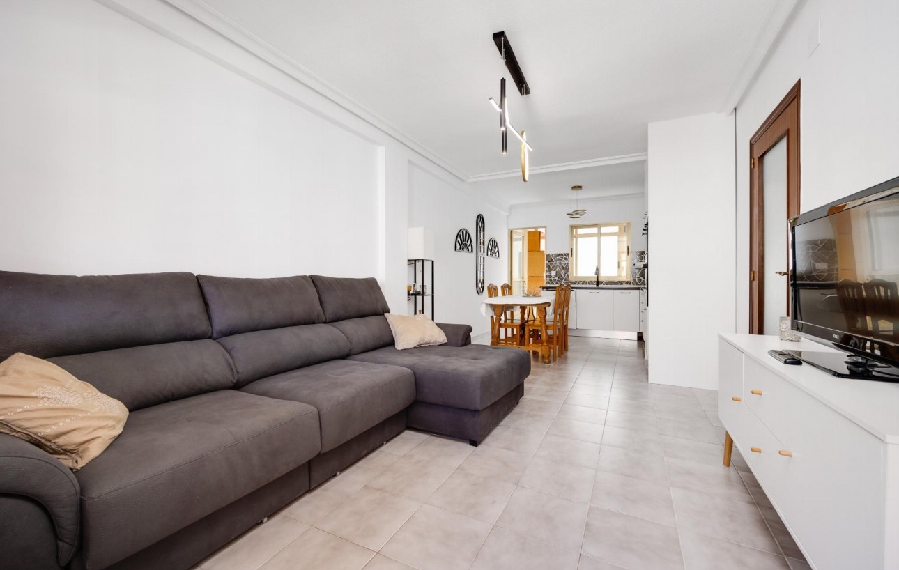 Resale - Wohnung - Torrevieja - Acequion